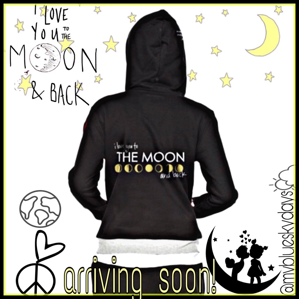 ✌🏼💗🌎 “I love you to the moon & back” here!